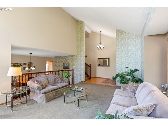 16532 Sw HOLLY HILL Rd, Hillsboro, OR 97123