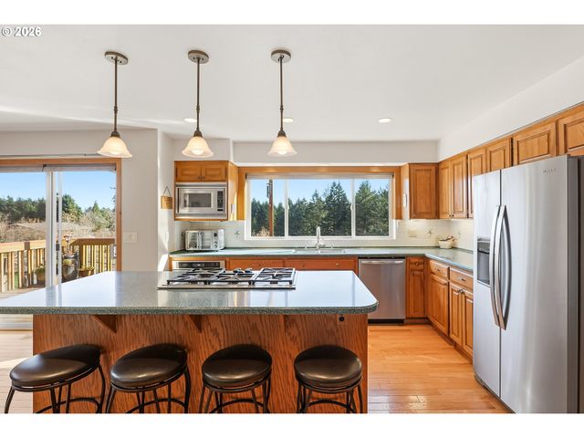 16532 Sw HOLLY HILL Rd, Hillsboro, OR 97123