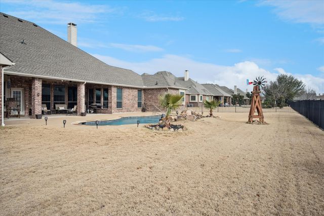 911 Lorene Drive, Wylie, TX 75098