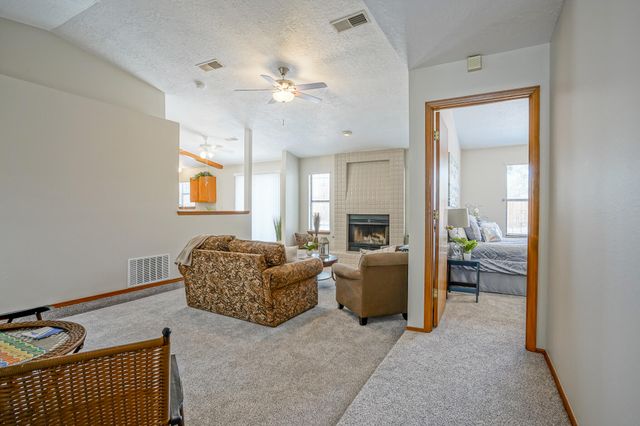 5609 Wingate Avenue NW, Albuquerque, NM 87120