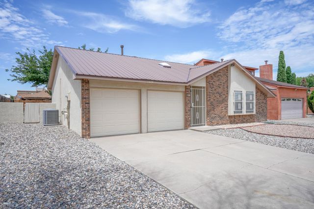 5609 Wingate Avenue NW, Albuquerque, NM 87120
