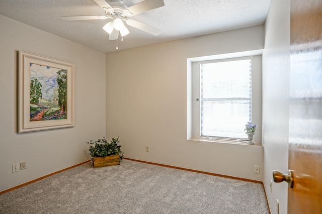 5609 Wingate Avenue NW, Albuquerque, NM 87120