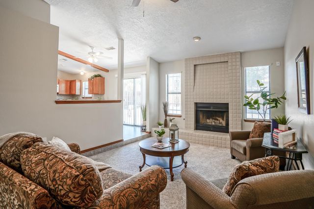 5609 Wingate Avenue NW, Albuquerque, NM 87120