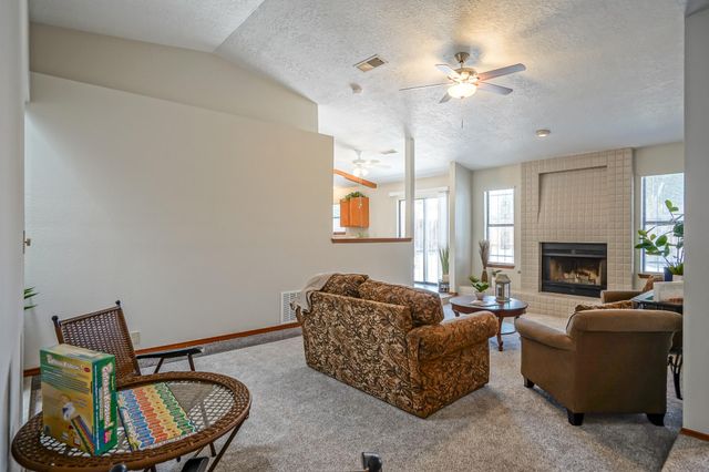 5609 Wingate Avenue NW, Albuquerque, NM 87120