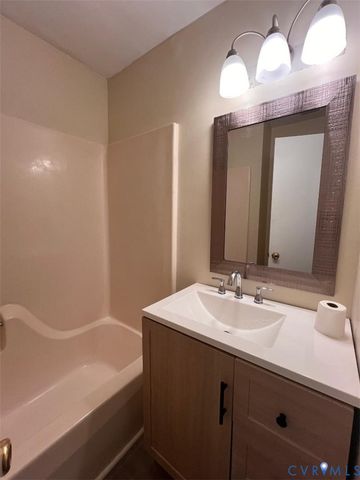 21312 Warrior Dr, South Chesterfield, VA 23803