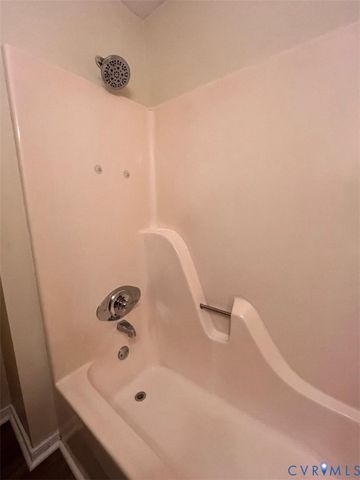 21312 Warrior Dr, South Chesterfield, VA 23803