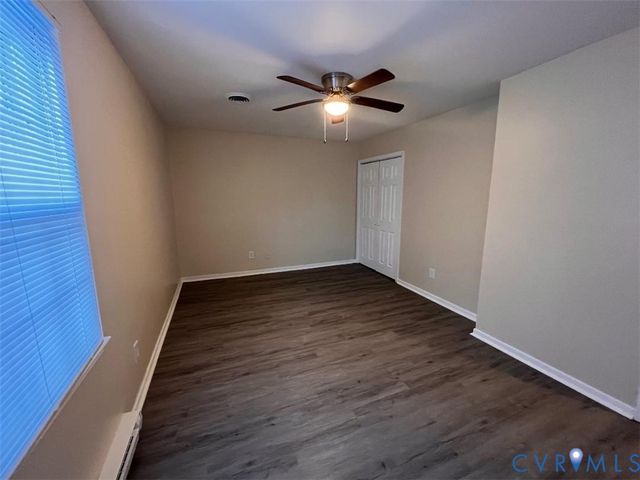 21312 Warrior Dr, South Chesterfield, VA 23803