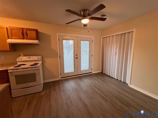 21312 Warrior Dr, South Chesterfield, VA 23803