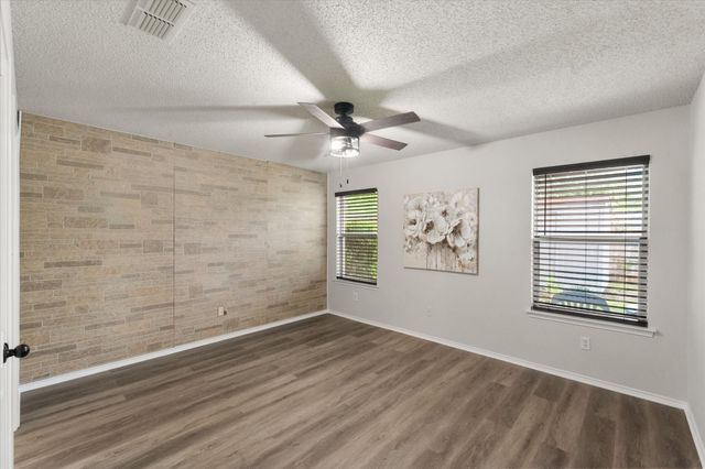 653 Ozark Avenue, Burleson, TX 76028