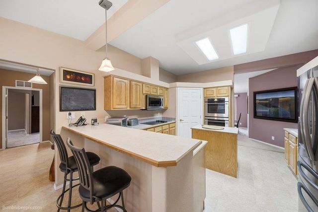 15010 W 4 Mound Rd, Nine Mile Falls, WA 99026