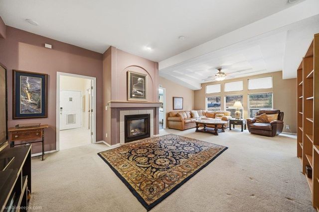 15010 W 4 Mound Rd, Nine Mile Falls, WA 99026