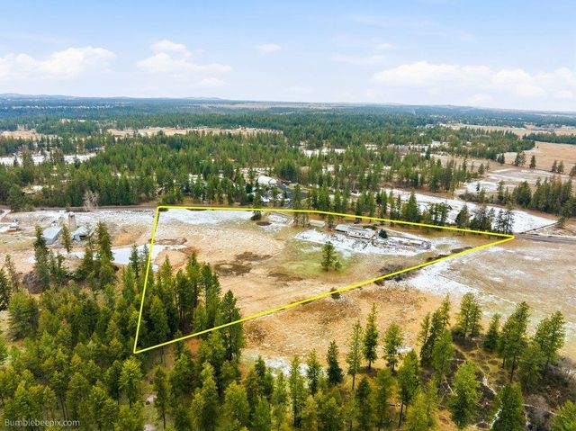 15010 W 4 Mound Rd, Nine Mile Falls, WA 99026
