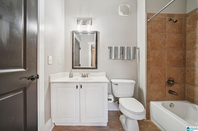 475 River Forest Ln Ste 4150, Talladega, AL 35160