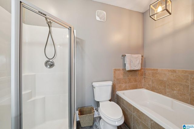 475 River Forest Ln Ste 4150, Talladega, AL 35160