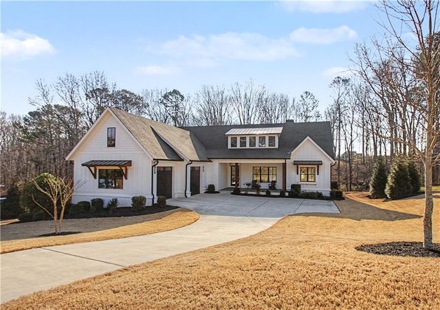 5306 Weeping Creek Trail, Flowery Branch, GA 30542