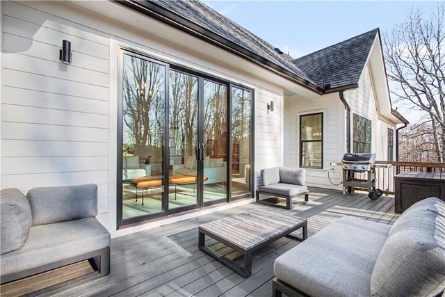 5306 Weeping Creek Trail, Flowery Branch, GA 30542