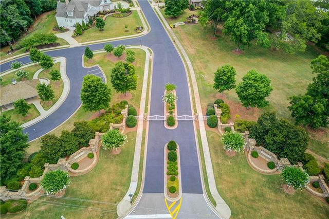 5306 Weeping Creek Trail, Flowery Branch, GA 30542