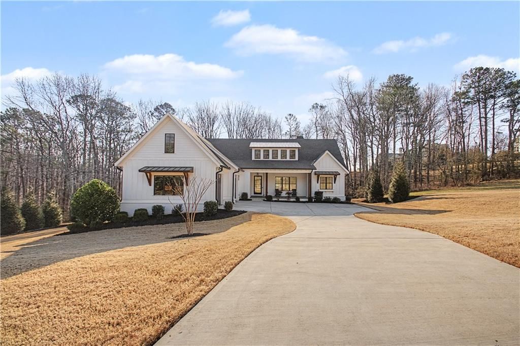 5306 Weeping Creek Trail, Flowery Branch, GA 30542
