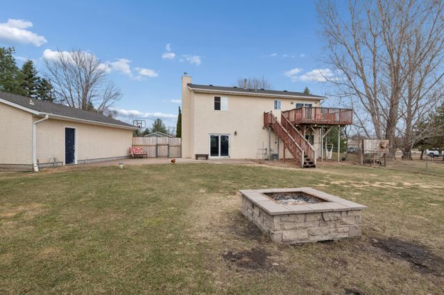 37625 Eleanor Avenue, North Branch, MN 55056