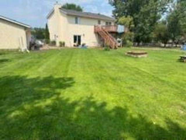 37625 Eleanor Avenue, North Branch, MN 55056