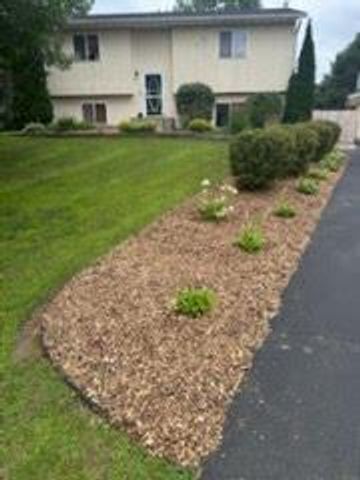 37625 Eleanor Avenue, North Branch, MN 55056