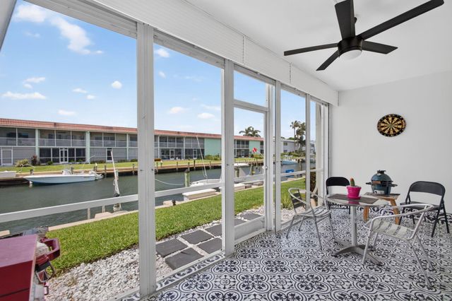 110 Wettaw Lane 106, North Palm Beach, FL 33408