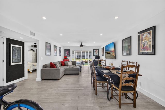 110 Wettaw Lane 106, North Palm Beach, FL 33408