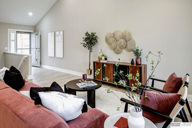 2617 Piney Creek Drive, Elkhorn, NE 68022