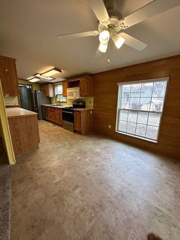 105 Short Street, Delmar, IA 52037