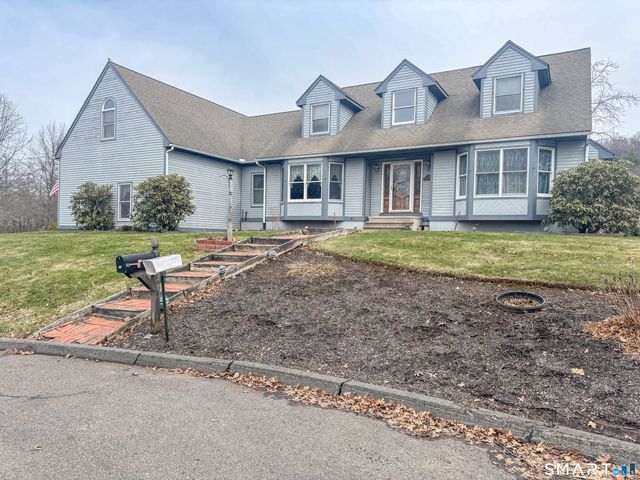 10 Boris Court, Meriden, CT 06450