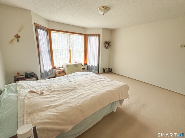 10 Boris Court, Meriden, CT 06450