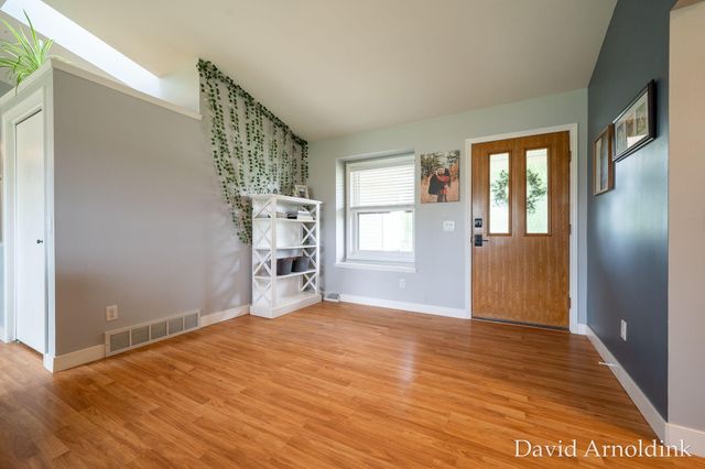 265 Country Club Road, Holland, MI 49423