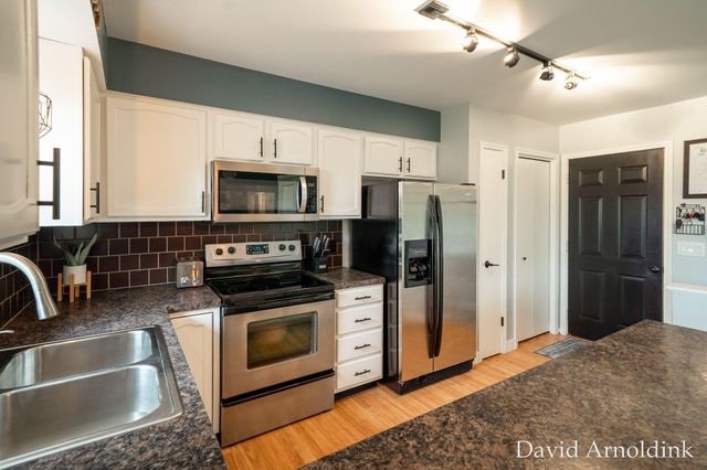 265 Country Club Road, Holland, MI 49423