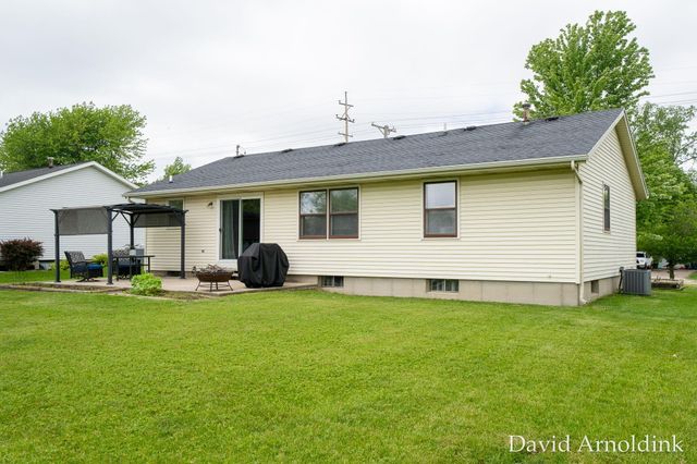 265 Country Club Road, Holland, MI 49423