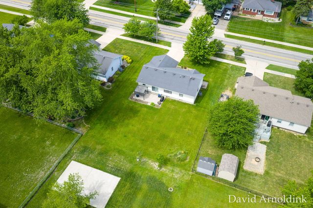 265 Country Club Road, Holland, MI 49423