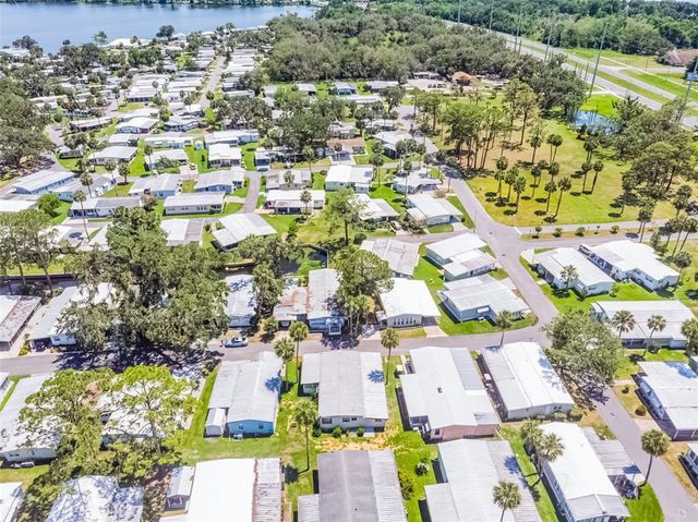 200 PALM MEADOWS DRIVE, Eustis, FL 32726
