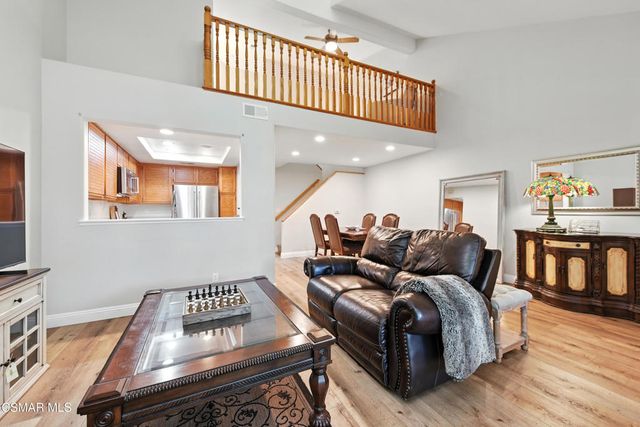 22203 Shadow Valley Circle, Chatsworth, CA 91311