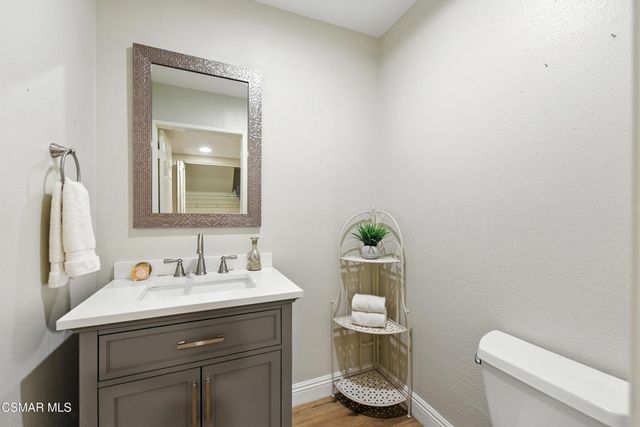 22203 Shadow Valley Circle, Chatsworth, CA 91311