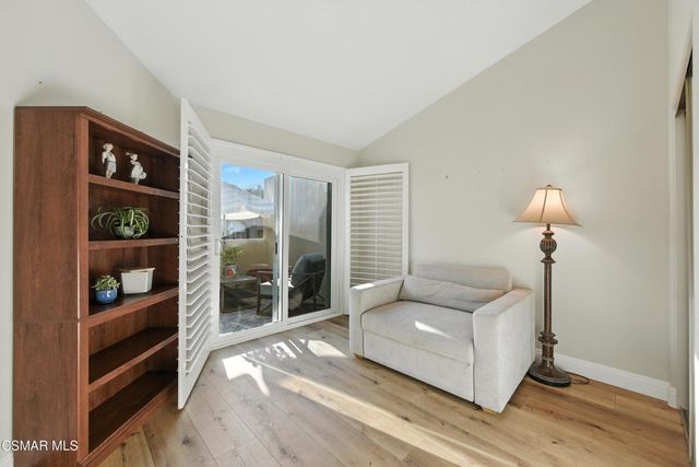 22203 Shadow Valley Circle, Chatsworth, CA 91311