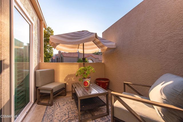 22203 Shadow Valley Circle, Chatsworth, CA 91311