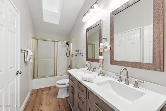 22203 Shadow Valley Circle, Chatsworth, CA 91311