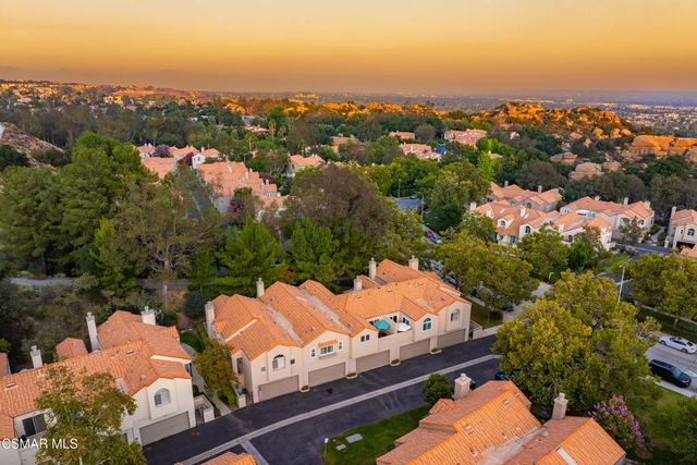 22203 Shadow Valley Circle, Chatsworth, CA 91311