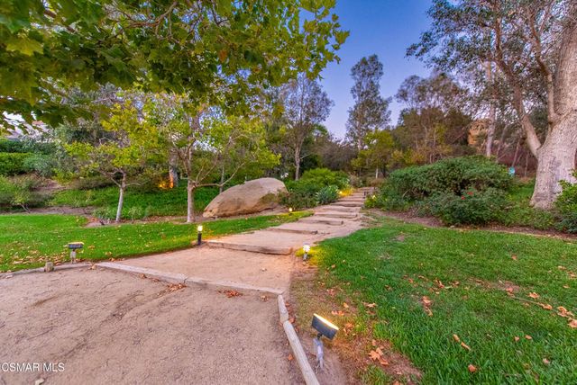 22203 Shadow Valley Circle, Chatsworth, CA 91311