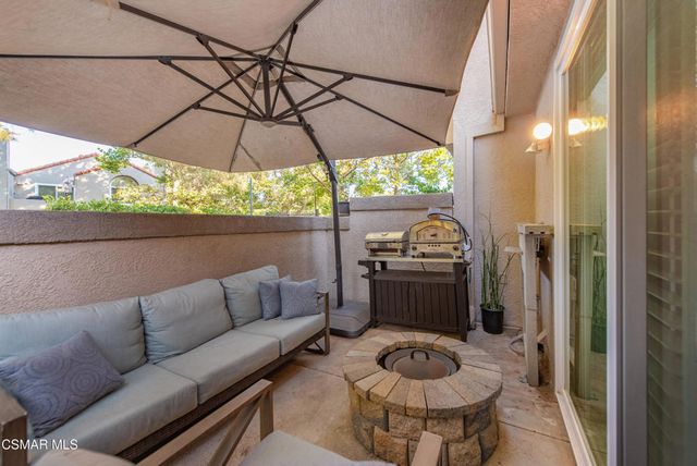 22203 Shadow Valley Circle, Chatsworth, CA 91311