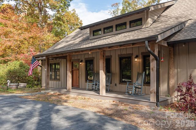 142 Davids Trace, Pisgah Forest, NC 28768