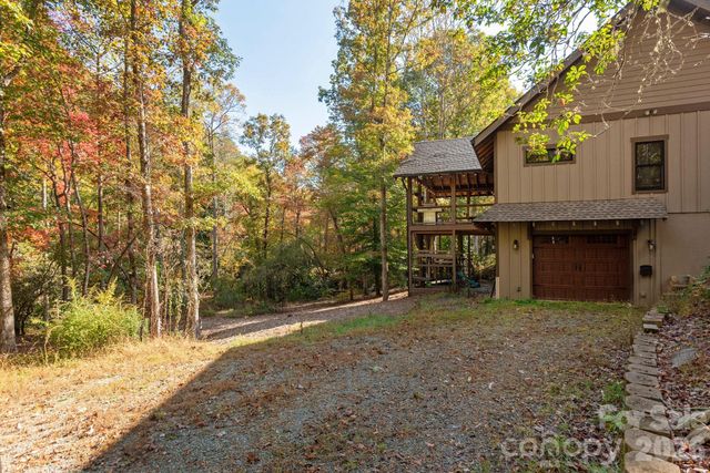 142 Davids Trace, Pisgah Forest, NC 28768
