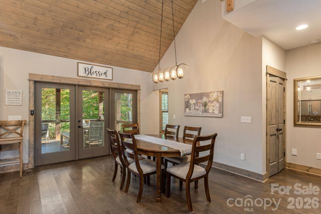 142 Davids Trace, Pisgah Forest, NC 28768
