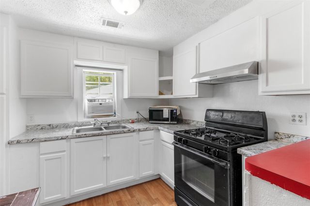 114 Melton Street, Magnolia, TX 77354