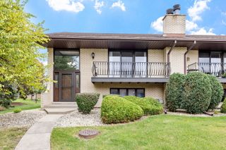 15602 Violet Court 31, Orland Park, IL 60462