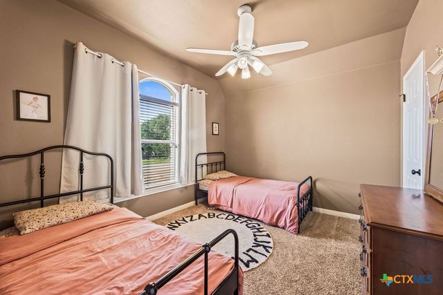 10 Long Bow Lane, Wimberley, TX 78676